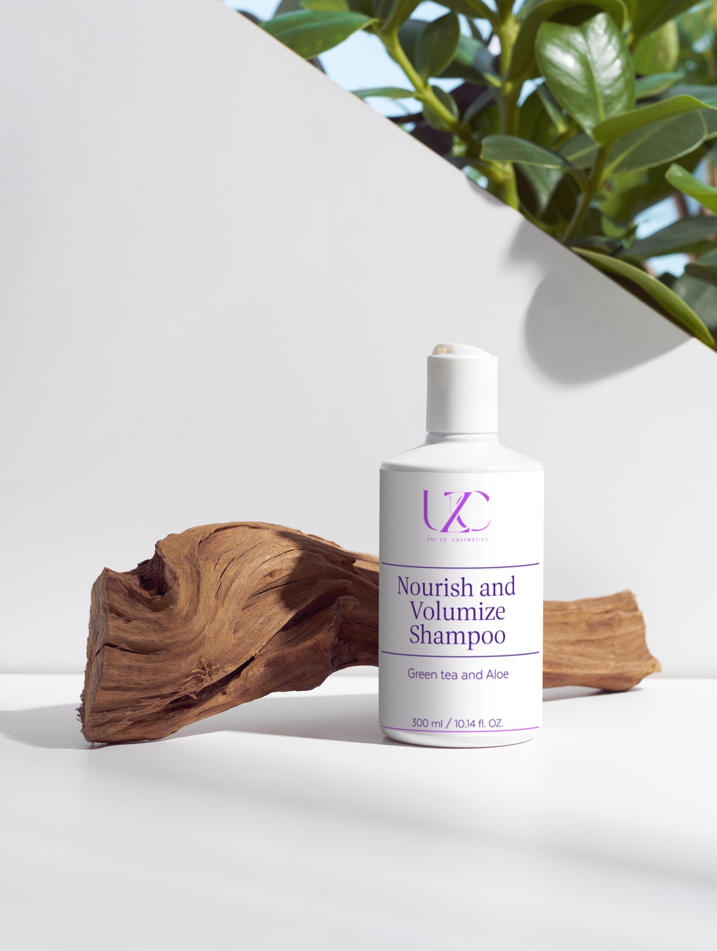 Nourish and Volumize Shampoo – Öka volymen och återfukta torra toppar